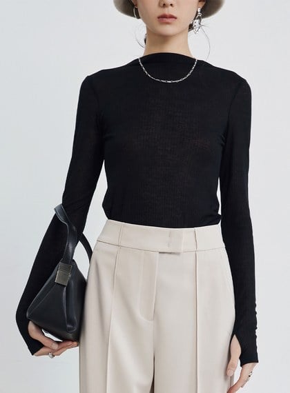 半高領舒適高彈內搭上衣